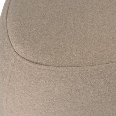 LEOPOLD - Kiezelvormige poef nr. 1 van donkerbeige fluweellook stof LEOPOLD